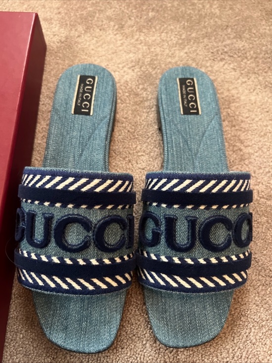 Gucci Denim Logo Slide Sandals in Light Blue and Navy - Picture 2 of 16